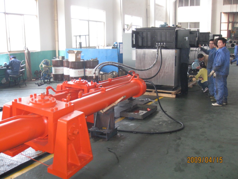 horizontal miter gate welded multistage hydraulic cylinders